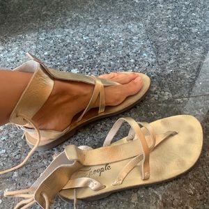 Free people 🌟 Sandals